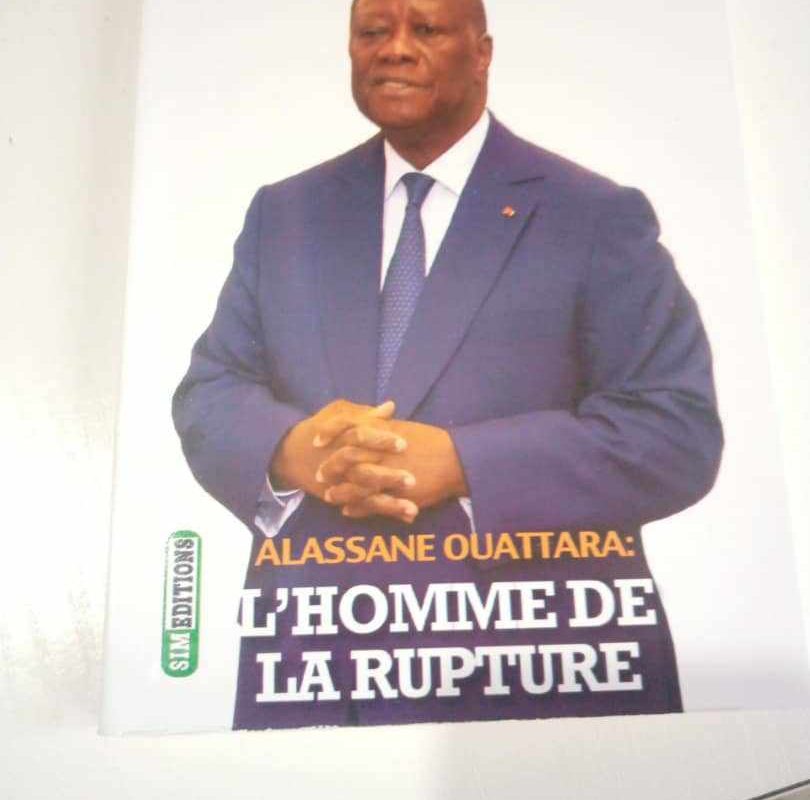 Paul Dakuyo présente ‘’Alassane Ouattara : l’homme de la rupture’’ aux populations de Bouaké